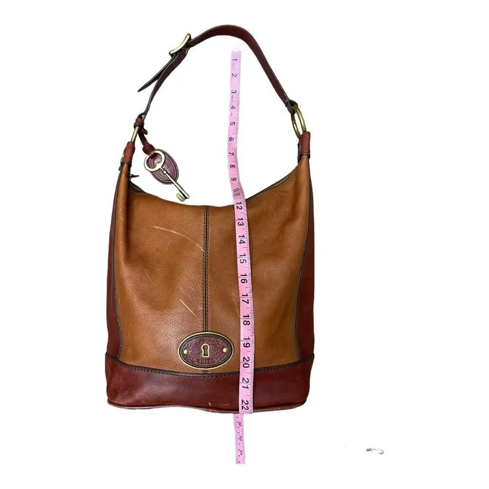 Fossil vintage reissue brown leather hobo bag brass zipper hardware tote shopper